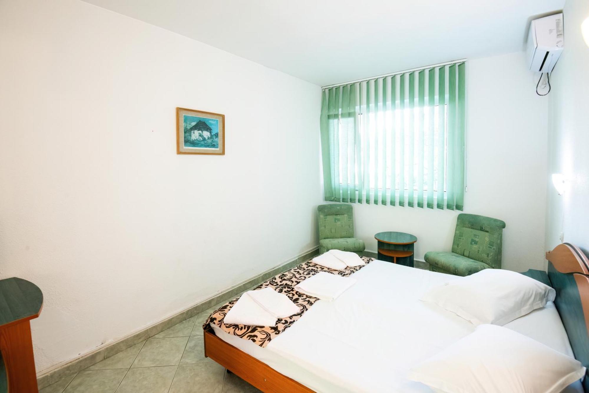 Complex Tismana 3* All Inclusive Jupiter Exterior foto